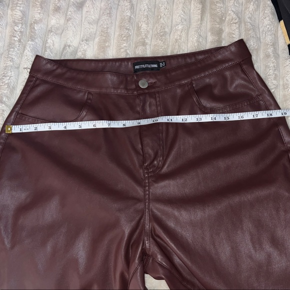 PrettyLittleThing Dark Purple Straight Leg Pants - Picture 3 of 3